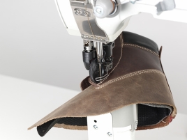 Одноигольная машина с колонковой платформой Durkopp Adler 888-160020 Одноигольная машина с колонковой платформой Durkopp Adler 888-160020