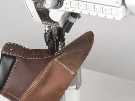 Одноигольная машина с колонковой платформой Durkopp Adler 888-160122 Одноигольная машина с колонковой платформой Durkopp Adler 888-160122